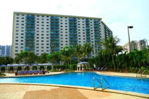 Luxury Miami Condos - Pool