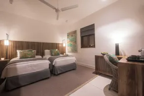 Kumu Beach By Teardrop Hotels - Zimmer