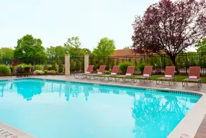 Holiday Inn Clark - Newark by IHG - Piscine