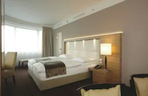 Hotel Berlin Alexanderplatz by Leonardo Hotels - Zimmer