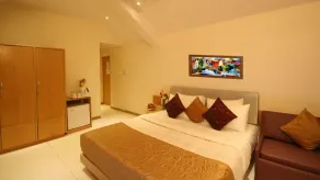 Summer Plaza Resort Mahabaleshwar - Room