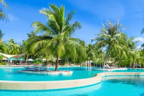 Holiday Inn Resort Kandooma Maldives - Kids Stay & Eat Free and Free Roundtrip Speed Boat for a minimum 4 nights stay - Piscine