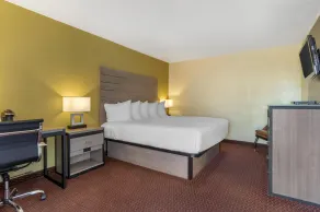 SureStay by Best Western Chambers Petrified Forest - Room