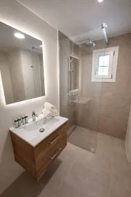 Apeiron Akrotiri – Apeiron Hotels - Casa de banho