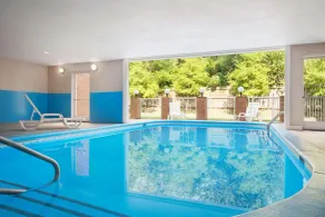 Country Inn & Suites by Radisson, Charlotte University Place, NC - Piscine
