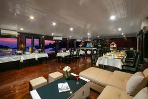 Halong Fantasea Cruise - Restaurant