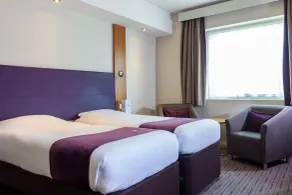 Premier Inn Abu Dhabi Airport Business Park - Room
