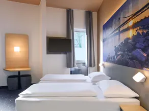 B&B Hotel Krefeld-City - Quarto