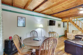 Idyllic Southern Indiana Cabin Near Patoka Lake! - Interiör
