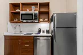 Everhome Suites San Antonio Lackland near SeaWorld by Choice Hotels - Chambre