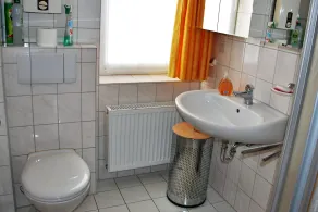 Adatto per chi soffre di allergie<br>TV a schermo piatto nel soggiorno <br>Vicino alla spiaggia (circa 300 m)<br>Parcheggio - Bagno