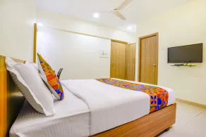 FabHotel Kuber - Room