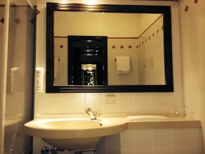 Hotel BB Bahnhof Bertsdorf - Casa de banho