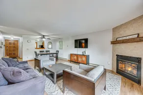 Lincoln Apartment w/ Balcony: 2 Mi to Loon Mtn! - Innvendig