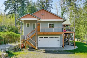 Private Beach & Hot Tub! Family Gem on Puget Sound - Innvendig