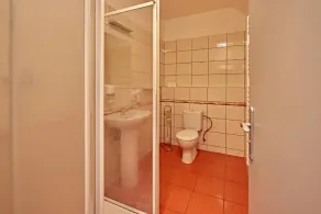 Benedikt Most - Bagno