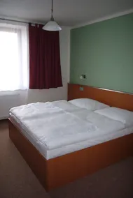 Hotel Ostrov Garni - Habitación