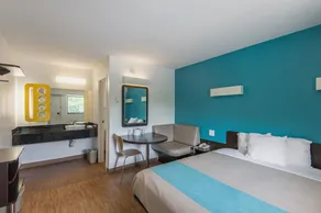 Motel 6-Overland Park, KS - Chambre