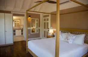 Weatherills Hotel - Room