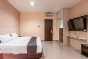 SANS Vibes Hotel Igloo Cikarang - Room