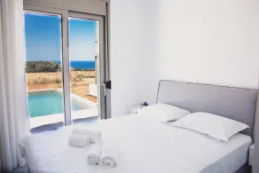 Starlight Villa Guro - 4bd, 4ba, 4min de la plage - Chambre