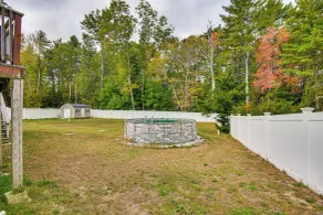 Stay & Play in Plymouth: Spacious Home w/ Yard - Interiör