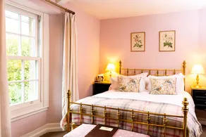 The Oakhill Inn - Room