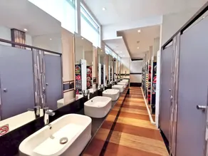 Capital O 75451 Podstel Hostel Bangkok - Salle de bain