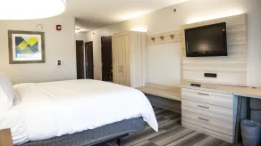 Holiday Inn Express Hotel & Suites Sedalia by IHG - Værelse