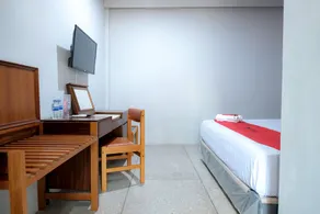 RedDoorz at Cempaka Putih Jambi - Chambre