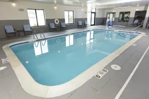 Holiday Inn Express & Suites Omaha South Ralston Arena by IHG - Piscine