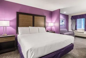 Econo Lodge Inn & Suites North Little Rock near Riverfront - Zimmer