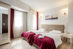 NACRE RESIDENCE - Rom