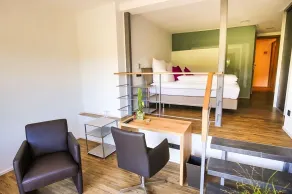 Wo der Hahn kräht - Habitación