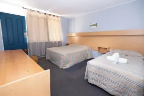 Windsor Heritage Motel - Room