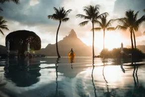 InterContinental Bora Bora Resort and Thalasso Spa by IHG - Piscina