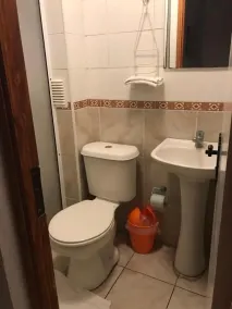 Hostal Avenue - Bathroom