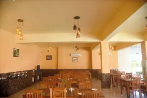 Vow Resorts And Spa - Restaurant