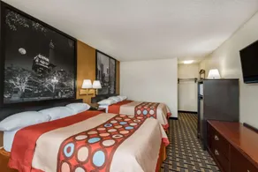 Super 8 by Wyndham Indianapolis/NE/Castleton Area - Zimmer