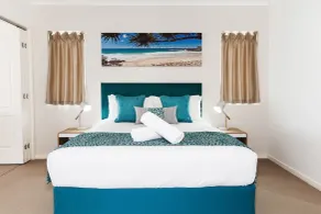 Ocean Views Resort Caloundra - Room