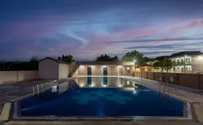 Kurja Resort - Piscine