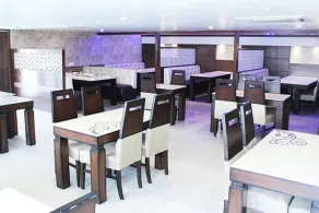 Hotel Opulence - Restaurant
