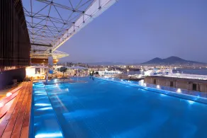 ROMEO Napoli - Piscine
