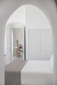 Villa Dio - An Iconic Villa Above Caldera - Quarto