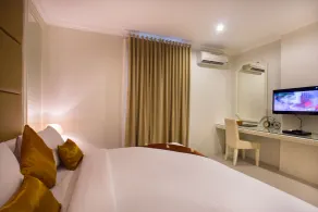 Amalfi Hotel Seminyak - Rum