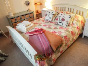 Lothlorien Cottage - Room