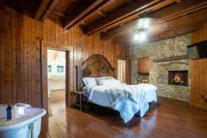 Bellissimo Castle - Room