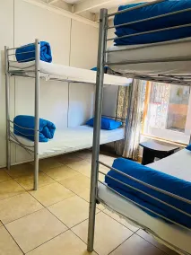 Rosebank Lodge & Backpacker - Room