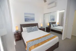 Gladstone Central Plaza Official - Room