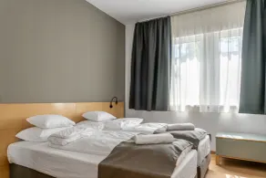 R¿czi Hotel, T¿r ¿Rendezv¿k¿zpont - Værelse